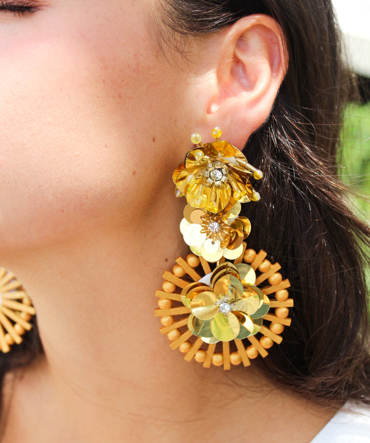 Aretes MS golden flowers