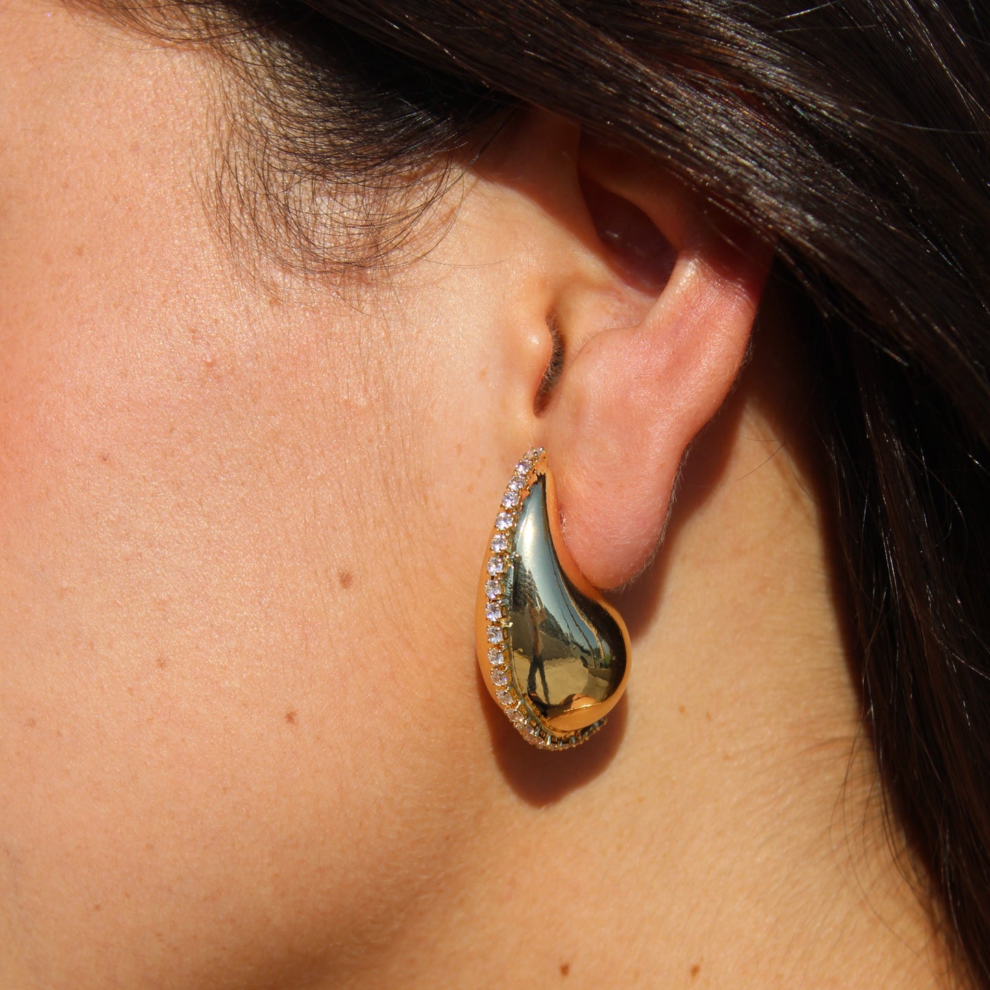 Aretes gota con zirconia